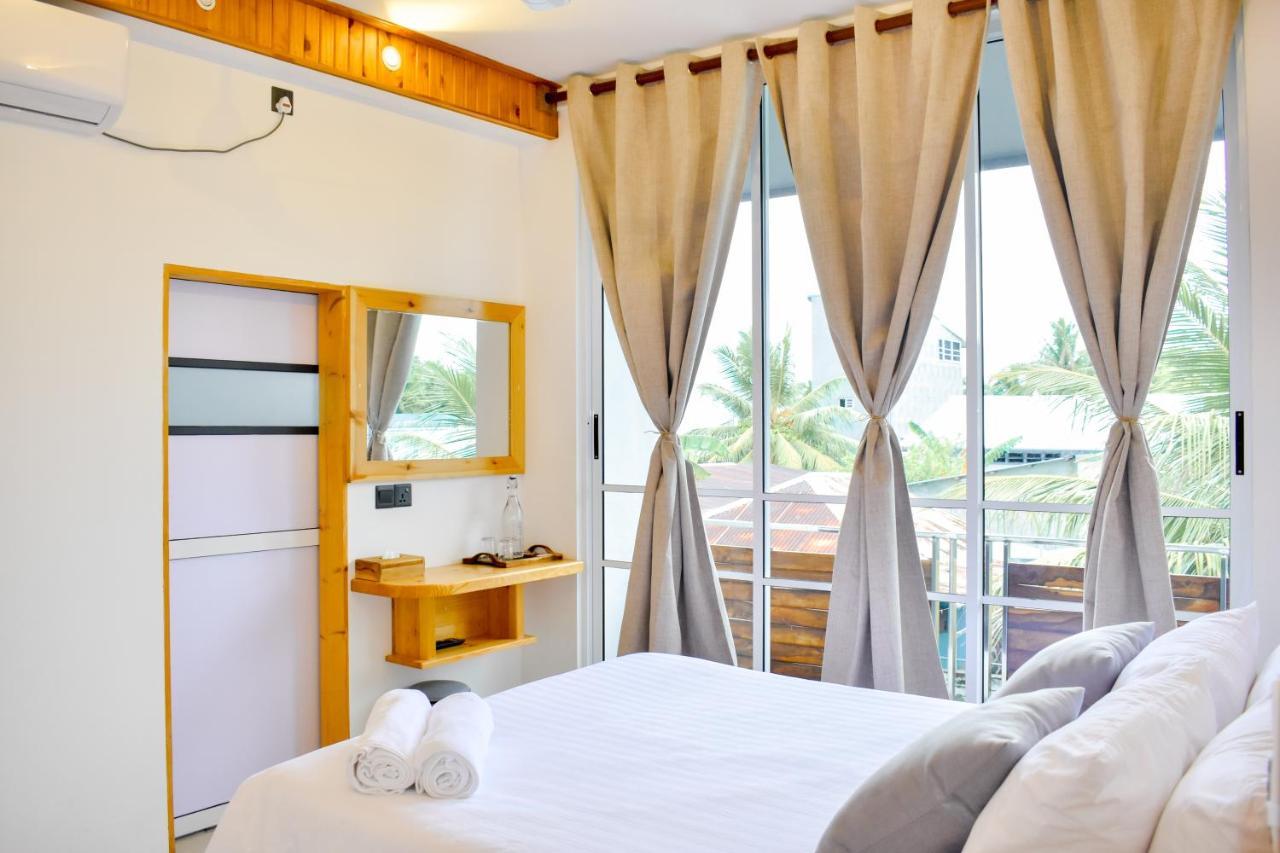 Dhoani Maldives Guesthouse Kendhoo Exteriör bild