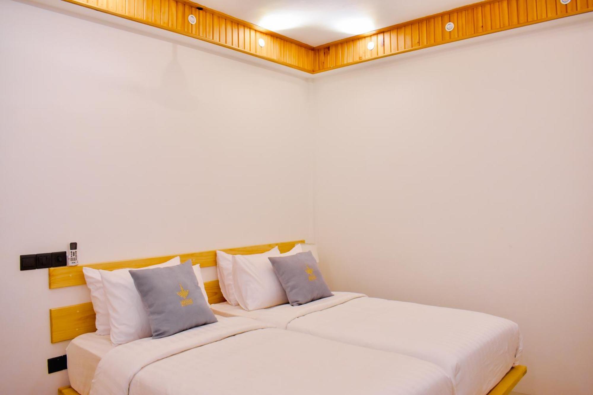 Dhoani Maldives Guesthouse Kendhoo Exteriör bild